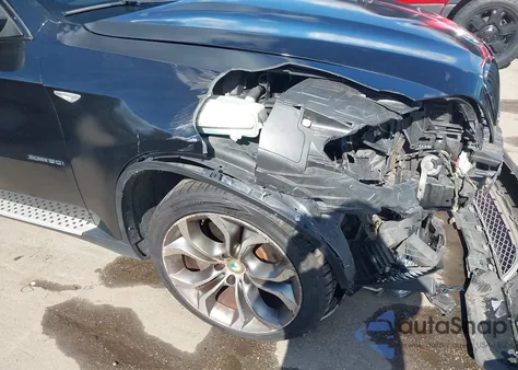 2011 BMW X6 xDrive50I z USA, uszkodzony, nr VIN 5UXFG8C52BLZ95778